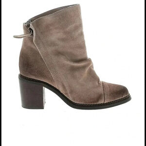 Sbicca Millie leather heeled booties